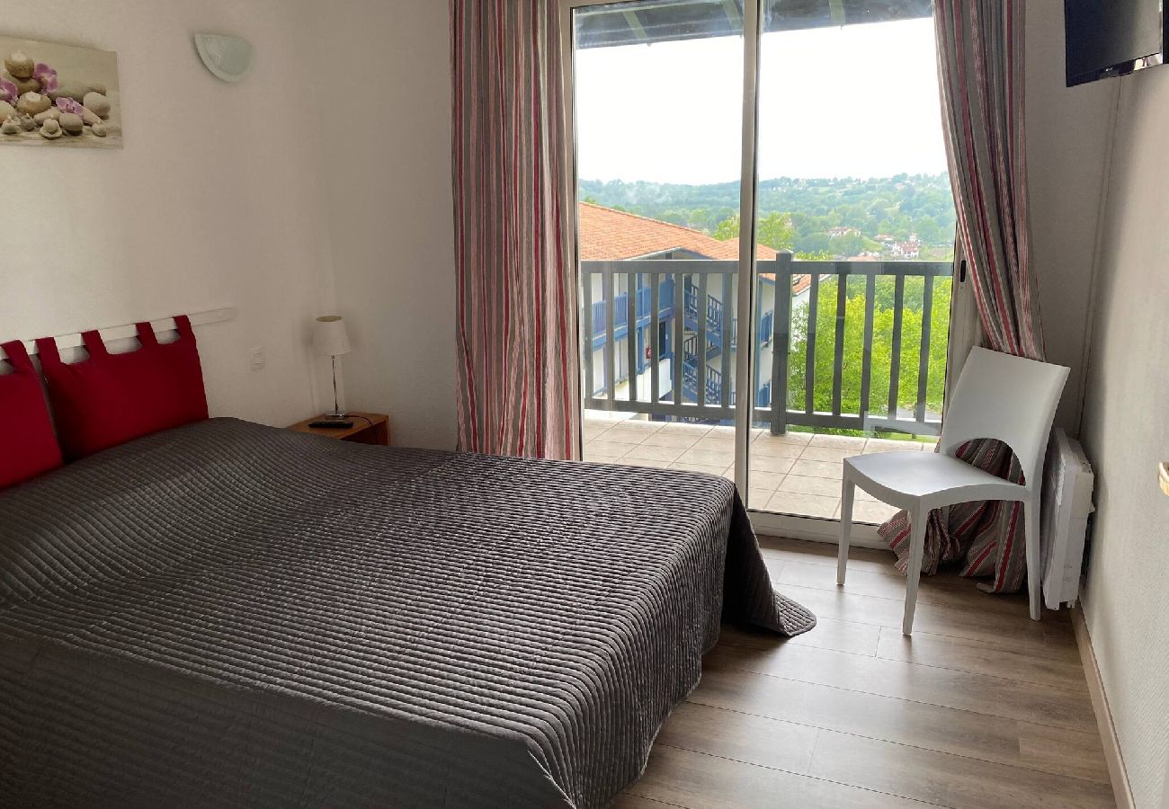 Apartment in Bassussarry - MAKILA - T2 - Golf Piscine