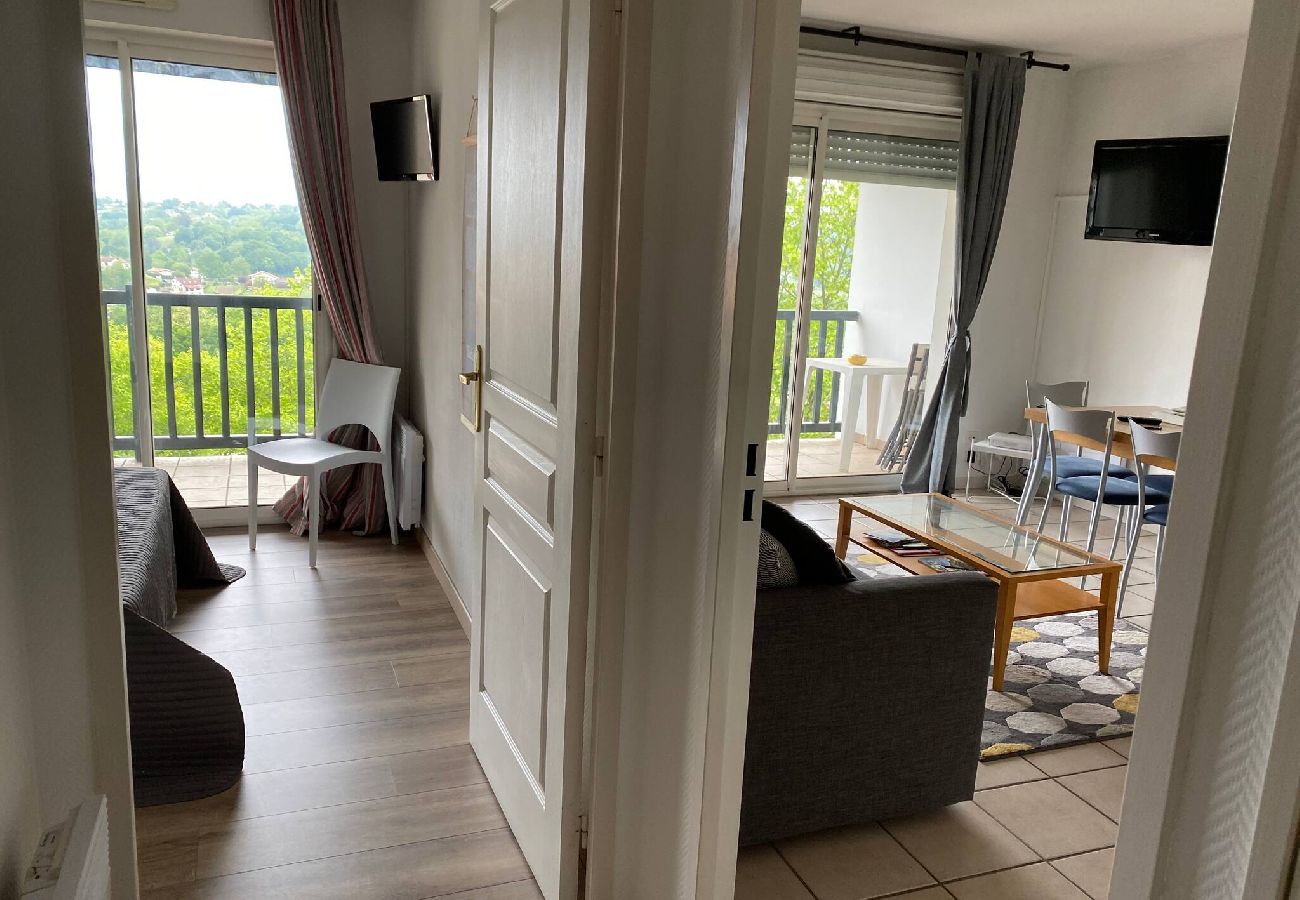 Apartment in Bassussarry - MAKILA - T2 - Golf Piscine