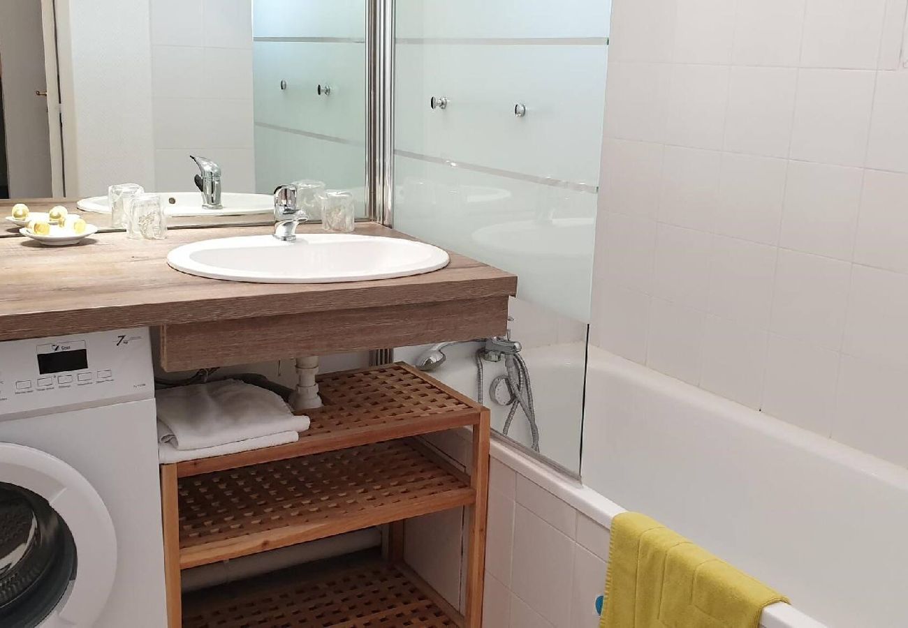 Apartment in Bassussarry - MAKILA - T2 - Golf Piscine