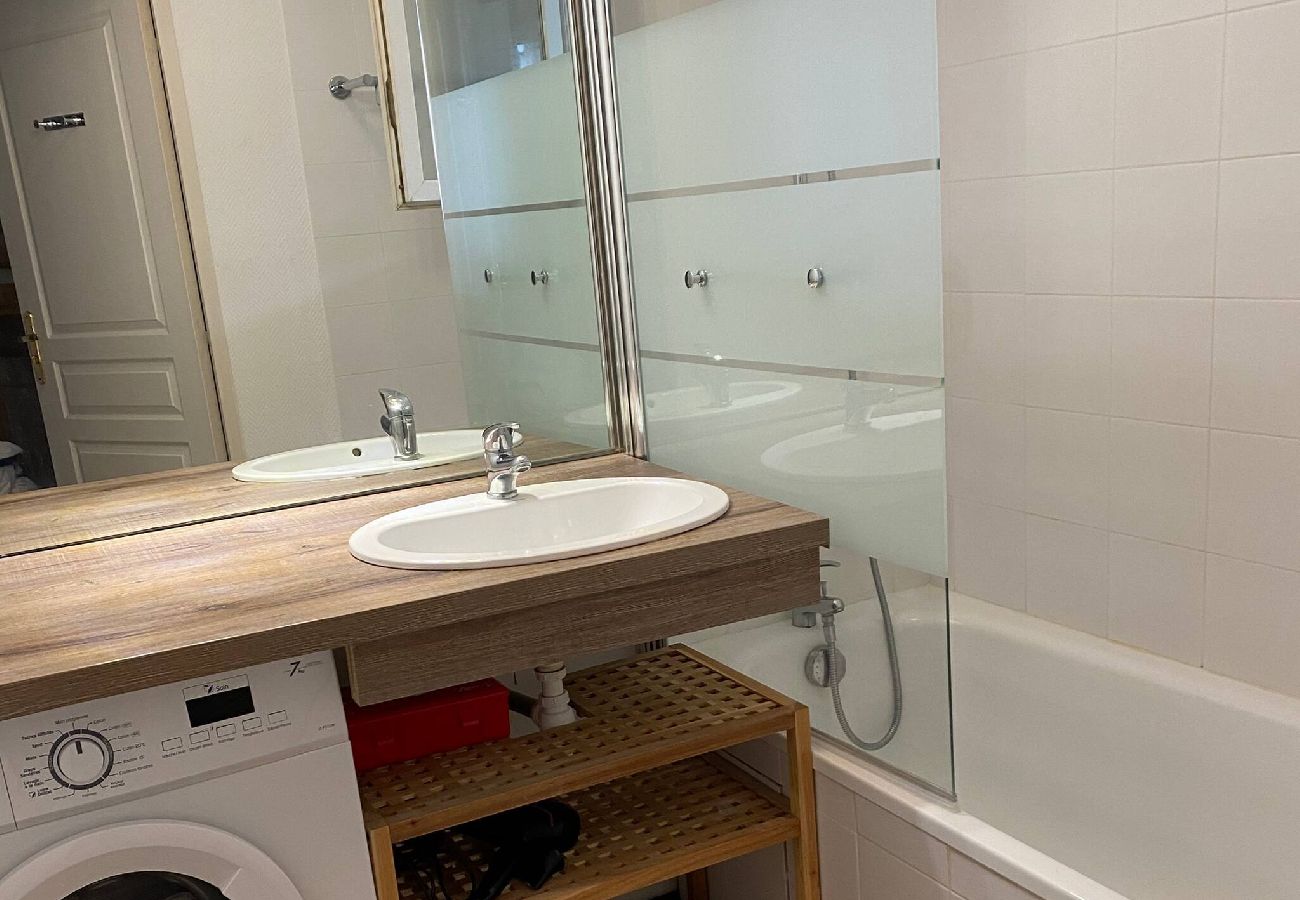 Apartment in Bassussarry - MAKILA - T2 - Golf Piscine