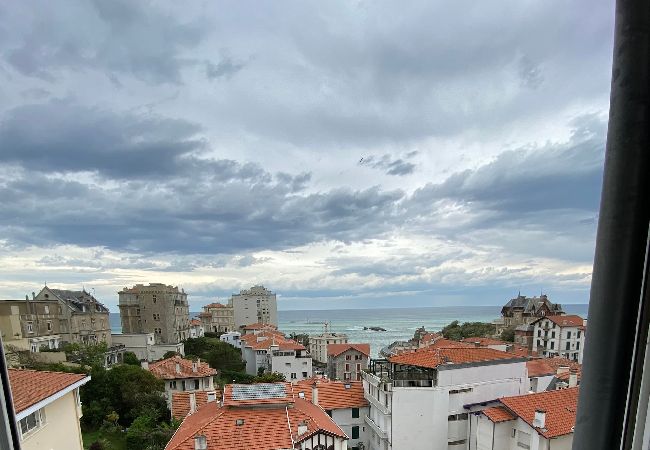Apartment in Biarritz - ODYSEE DE PI - T3 vue Océan a 180°- Coeur de Btz Apartment in Biarritz - ODYSEE DE PI - T3 vue Océan a 180°- Coeur de Btz
