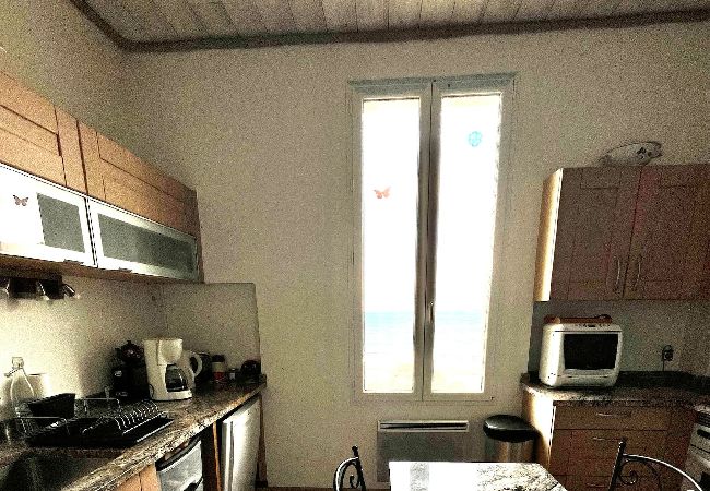 House in Biarritz - MARINE - vue mer et jardin- Côte des basques House in Biarritz - MARINE - vue mer et jardin- Côte des basques