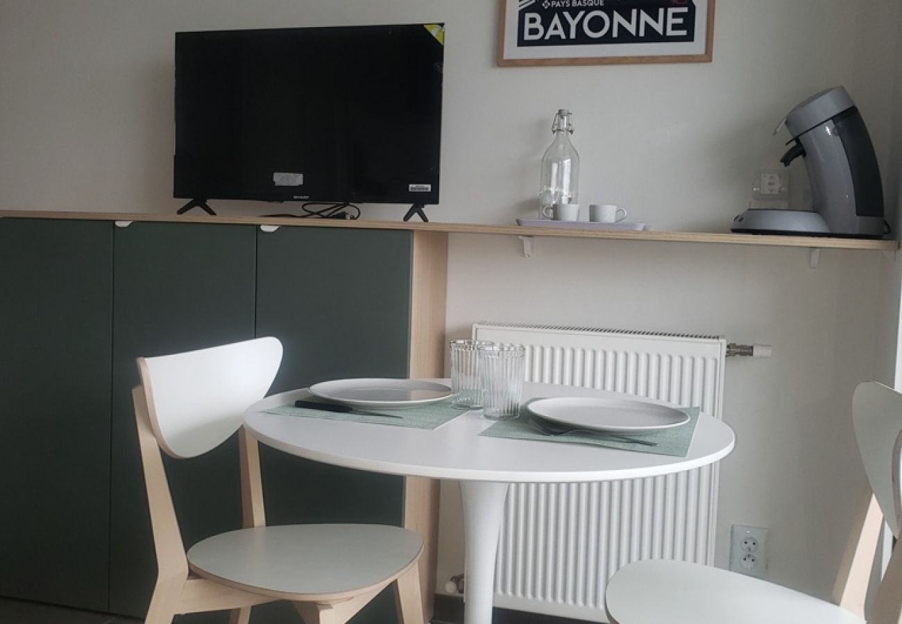 Studio in Anglet - MONTAURY