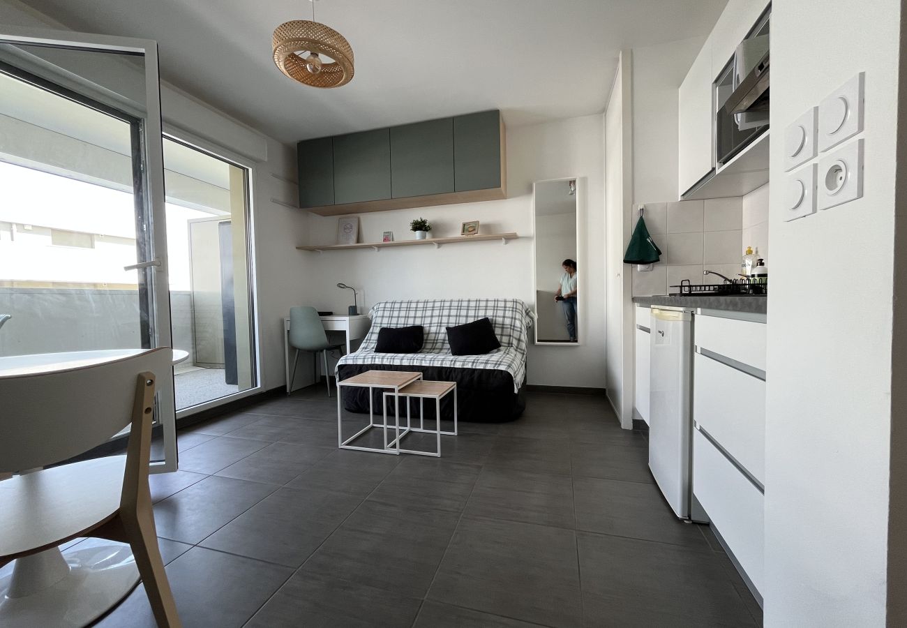 Studio à Anglet - MONTAURY